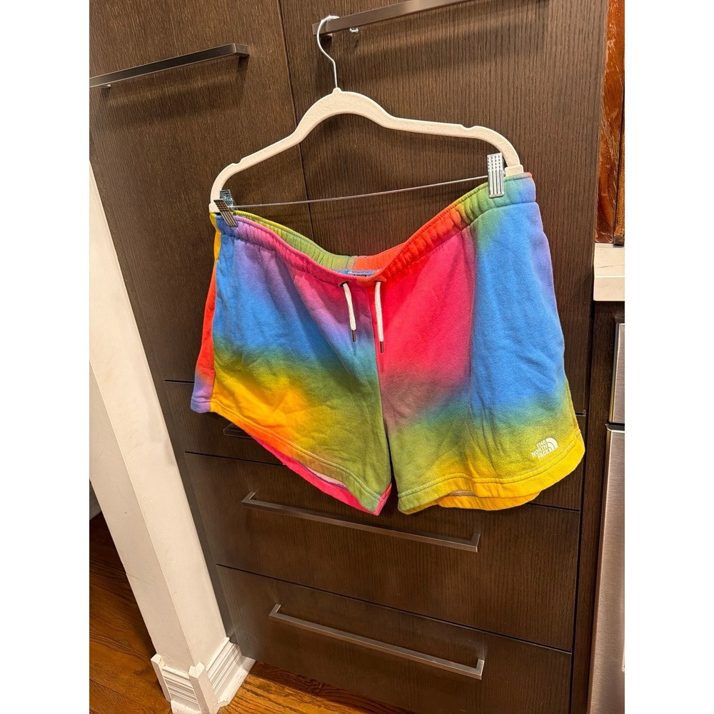 North Face Women's Super Sonic Gradient-Print Shorts xxl